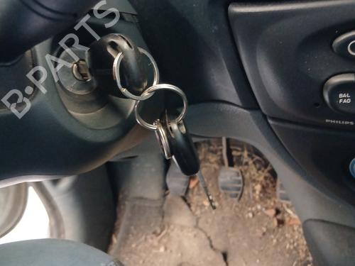 Używane Moduł elektroniczny RENAULT MEGANE Scenic (JA0/1_) 1.6 e (JA0F) (90 hp) 30457872