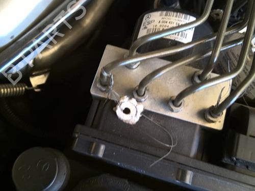 Used ABS pump ABS pump MERCEDES-BENZ C-CLASS T-Model (S203) C 220 CDI (203.206, 203.208) (143 hp) 39937824 39937824