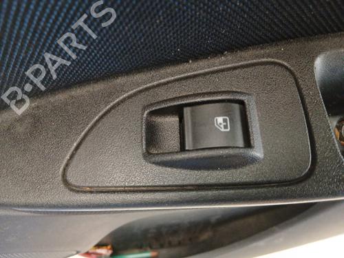 Used Right rear window switch Right rear window switch FIAT BRAVO II (198_) 1.9 D Multijet (198AXC1B) (150 hp) 28489458 28489458