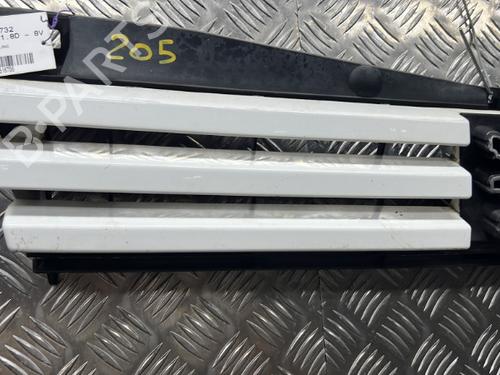 Grille PEUGEOT 205 II (20A/C) 1.7 Diesel | BP21277596C40