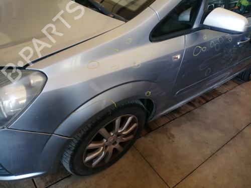 Left front fenders OPEL ZAFIRA / ZAFIRA FAMILY B (A05) 1.9 CDTI (M75) | BP25586768C41 