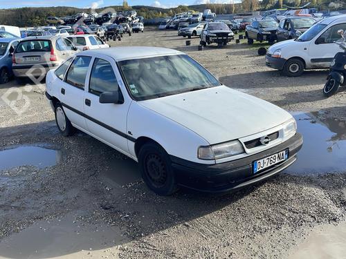Used Parts OPEL VECTRA A Hatchback (J89) 1.7 TD (F68, M68) (82 hp) 1952120