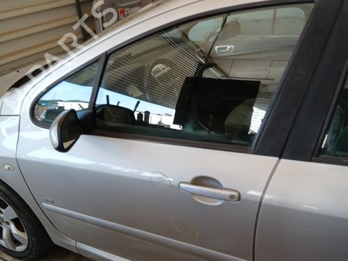 Left front door PEUGEOT 307 Break (3E) 1.6 HDi 110 | BP29540067C2 
