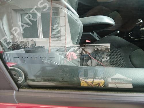 front-right-door-window-citroen-ds3-sa_-2009-2010-2011-2012-2013-2014-2015-2016-32264664 main image