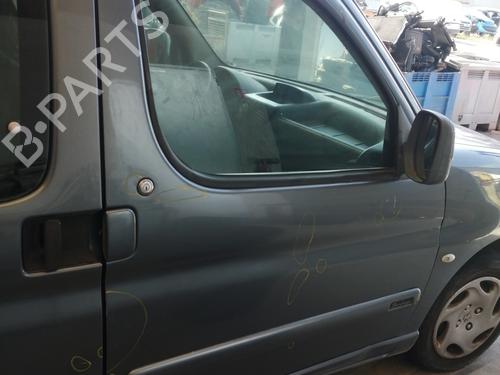 Right front door CITROËN BERLINGO / BERLINGO FIRST Box Body/MPV (M_) 1.9 D 70 (MBWJZ, MCWJZ) | BP26519681C3 