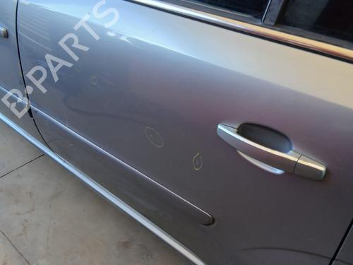 Porta trás esquerda Porta trás esquerda OPEL ZAFIRA / ZAFIRA FAMILY B (A05) 1.7 CDTI (M75) (110 hp) 36515453 36515453
