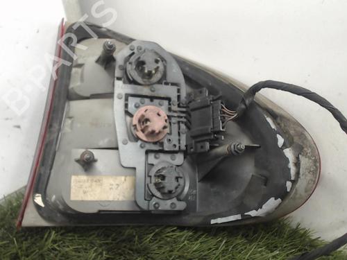 Used Left taillight MERCEDES-BENZ E-CLASS T-Model (S210) E 290 T Turbo-D (210.217) (129 hp) 20886114