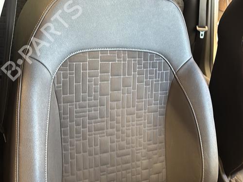 Used Right front seat Right front seat OPEL CORSA E (X15) 1.3 CDTI (08, 68) (75 hp) 31279568 31279568