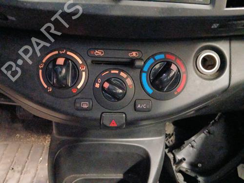 Used Climate control Climate control NISSAN MICRA III (K12) 1.2 16V (65 hp) 32030156 32030156