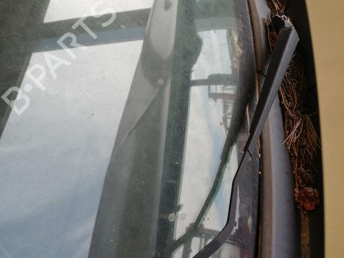 Used Front windshield wiper arm CITROËN XSARA Break (N2) 1.6 16V (109 hp) 26951503