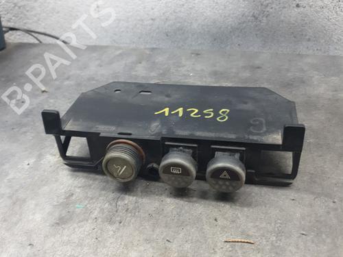Advarselsbryter Advarselsbryter PEUGEOT 106 II (1A_, 1C_) 1.0 i (50 hp) 36902968 36902968