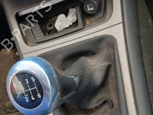 Used Shift knob Shift knob 37280200 37280200