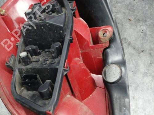 Høyre baklys Høyre baklys RENAULT CLIO III (BR0/1, CR0/1) 1.5 dCi (BR17, CR17) (86 hp) 24799120 24799120