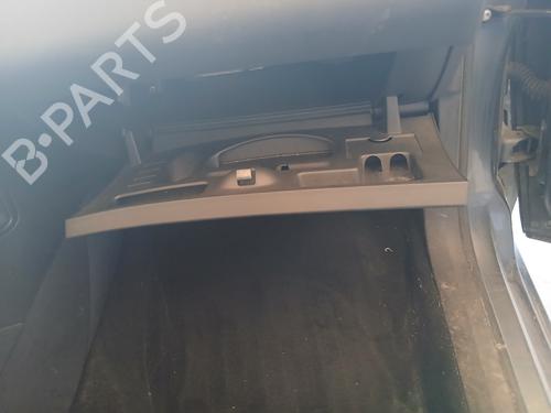 Guantera Guantera PEUGEOT 308 I (4A_, 4C_) 1.6 HDi (109 hp) 37190515 37190515