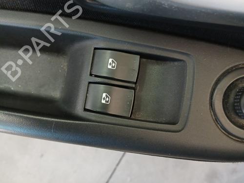 Pulsantiera anteriore sinistra RENAULT CLIO II (BB_, CB_) 1.2 16V (BB05, BB0W, BB11, BB27, BB2T, BB2U, BB2V, CB05,... (75 hp) 30457744