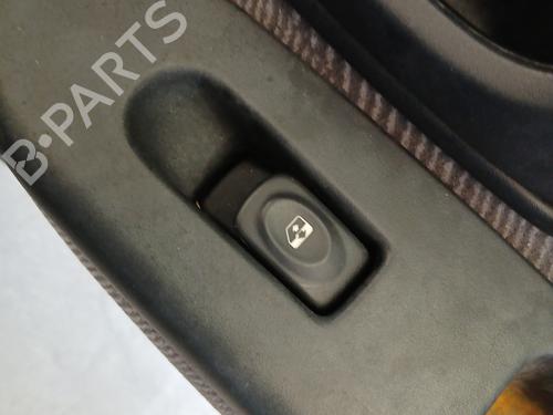 Used Right front window switch RENAULT CLIO II (BB_, CB_) 1.6 (B/CB0D, BB00) (90 hp) 28053522