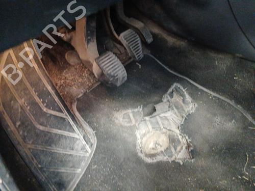 Used Clutch pedal Clutch pedal PEUGEOT 308 SW I (4E_, 4H_) 1.6 HDi (109 hp) 31576687 31576687