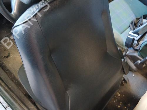 Left front seat PEUGEOT 106 II (1A_, 1C_) 1.1 i | BP30132583C15