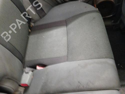 Rear seat TOYOTA RAV 4 II (_A2_) 2.0 D 4WD (CLA20_, CLA21_, CLA20R, CLA21R) | BP30109416C17 