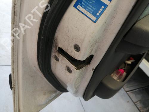 Used Front left lock NISSAN MICRA II (K11) 1.0 i 16V (54 hp) 26178804