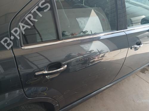 Right rear door FORD MONDEO III (B5Y) 2.0 16V TDDi / TDCi | BP28691844C5 