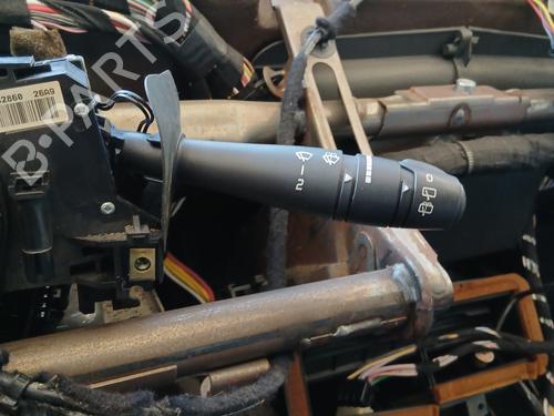 Used Steering column stalk RENAULT CLIO II (BB_, CB_) 1.6 (B/CB0D, BB00) (90 hp) 28053519