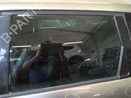 Used Rear left door window Rear left door window 38596453 38596453