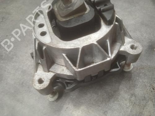 Used Engine mount Engine mount BMW 1 (F20) 118 d (143 hp) 22337285 22337285