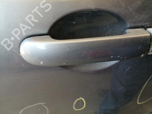 Used Front left exterior door handle NISSAN MICRA III (K12) 1.2 16V (80 hp) 26887757