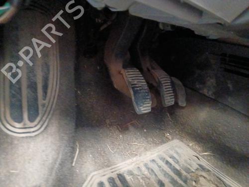 Used Clutch pedal FIAT PUNTO (188_) 1.2 60 (188.030, .050, .130, .150, .230, .250) (60 hp) 30464397