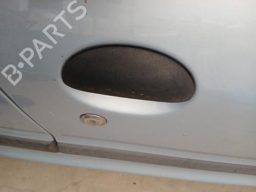 Klamka zewnętrzna drzwi przednich prawych PEUGEOT 206 Hatchback (2A/C) 2.0 HDI 90 | BP29251955C129 