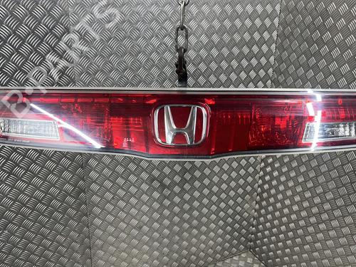 Feu central arrière HONDA CIVIC VIII Hatchback (FN, FK) 2.2 CTDi (FK3) (140 hp) 30299176