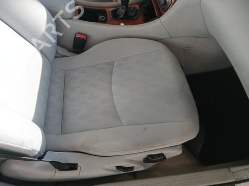 Right front seat MERCEDES-BENZ C-CLASS (W203) C 220 CDI (203.006) | BP30098411C16