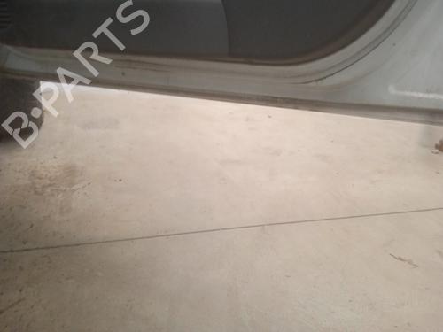 Right front door OPEL COMBO Box Body/MPV 1.3 CDTI 16V | BP22222269C3