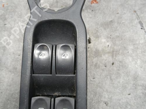 Used Left front window switch Left front window switch RENAULT MODUS / GRAND MODUS (F/JP0_) 1.5 dCi (JP0G, JP0H) (106 hp) 31279534 31279534