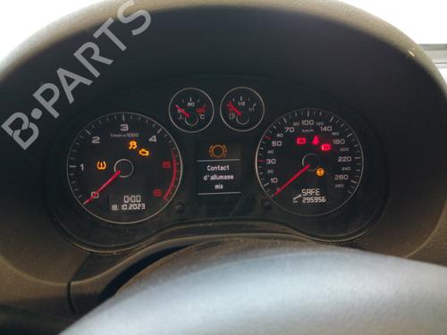 Used Instrument cluster AUDI A3 Sportback (8PA) 1.9 TDI (105 hp) 27149591