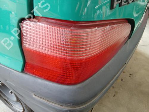 Used Left taillight Left taillight PEUGEOT 106 II (1A_, 1C_) 1.0 i (50 hp) 32211952 32211952