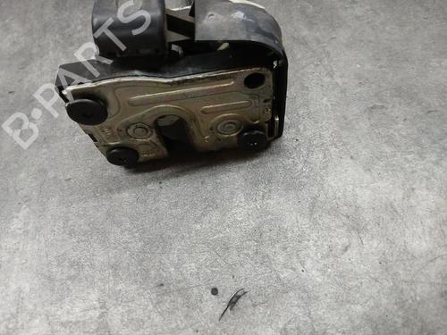Used Front left lock Front left lock 30679987 30679987
