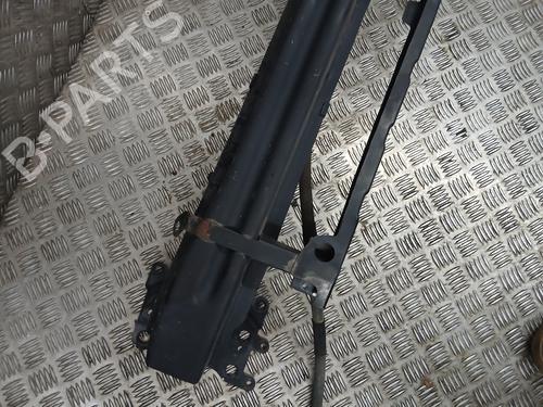 Used Front bumper reinforcement Front bumper reinforcement SKODA OCTAVIA II Combi (1Z5) 2.0 TDI 4x4 (140 hp) 36010758 36010758
