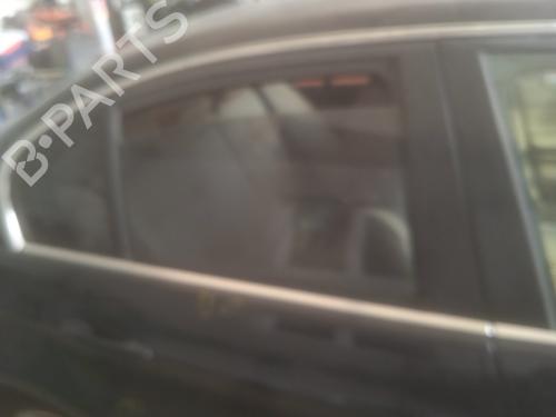 Deurruit rechts achter BMW 3 (E90) 320 d (163 hp) 24148377