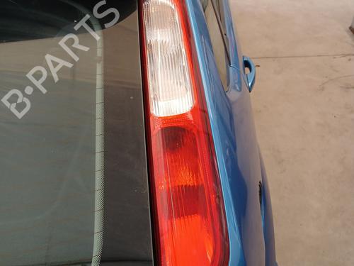 Højre baglygte FORD FOCUS II (DA_, HCP, DP) 1.6 TDCi (90 hp) 30438768