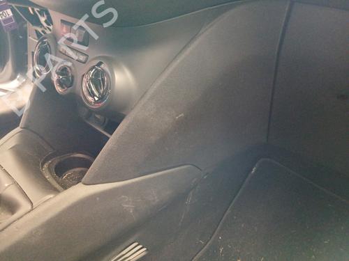 Radio PEUGEOT 208 I (CA_, CC_) 1.2 VTI 82 | BP28621964E6