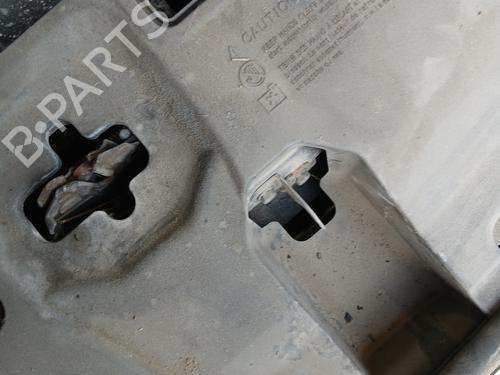 Used Hood lock TOYOTA AVENSIS Saloon (_T27_) 2.2 D-4D (ADT271_, ADT271R) (150 hp) 29888783