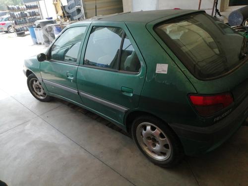 Used Parts PEUGEOT 306 (7B, N3, N5)  1.6 SR  2784031