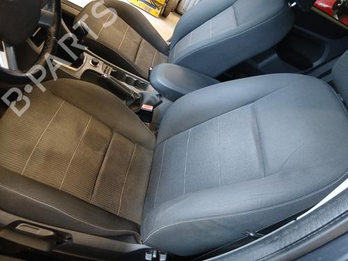 Seats set FORD FOCUS II (DA_, HCP, DP) 1.6 TDCi | BP32215605C78