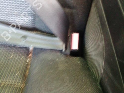 Used Seat buckle PEUGEOT 307 CC (3B) 2.0 HDi 135 (136 hp) 25283224