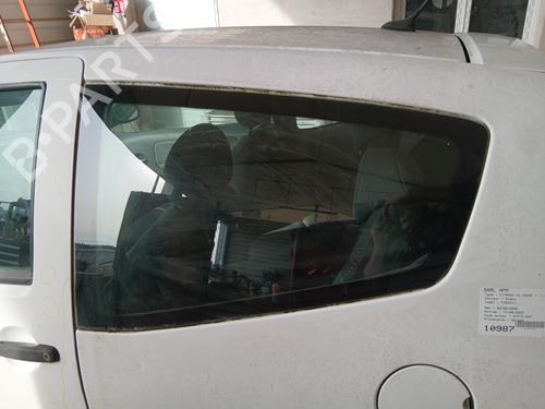 Rear left quarter glass CITROËN C2 (JM_) 1.4 HDi 00008569CL