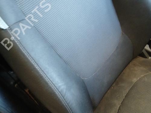 Right front seat HYUNDAI i20 I (PB, PBT) 1.2 | BP30149033C16