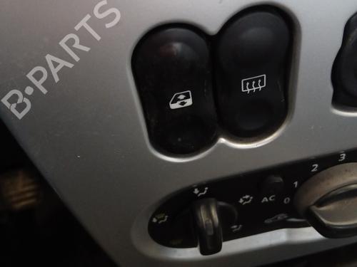 Used Left front window switch Left front window switch DACIA SANDERO 1.4 (BS0C, BS0A, BS0G, BS1F, BS0E) (75 hp) 32864419 32864419
