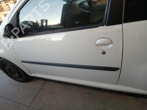 Left front door CITROËN C1 (PM_, PN_) 1.4 HDi | BP29284201C2 